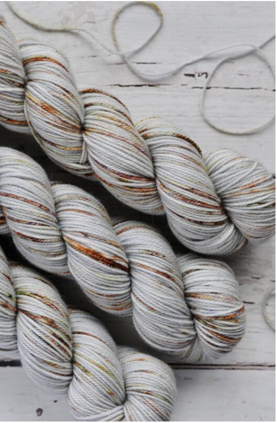 Julie Asselin - Leis DK - YourNextKnit